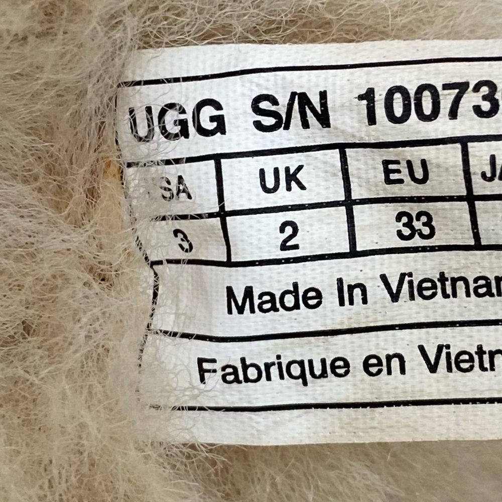 Ugg Bailey Boot - Picture 5 of 5